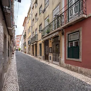  Apartamento Cozy One Bedroom In Historic Location - Carmo Portugal